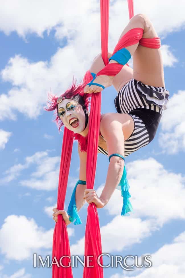 Aerial Silks | Performer | Liz Bliss | Imagine Circus | Photo by Slater Mapp