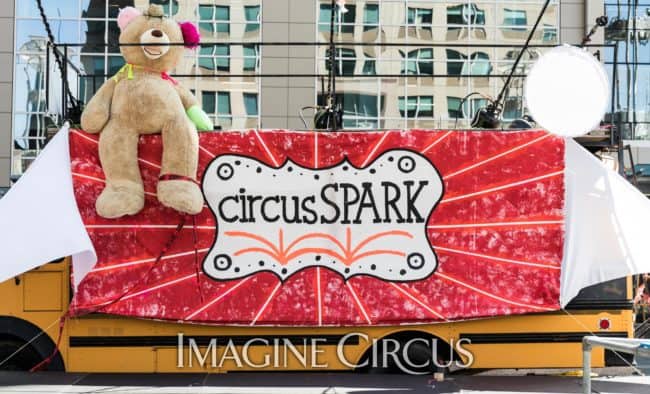 SPARKcon, Imagine Circus, Photo by Mark Thomas