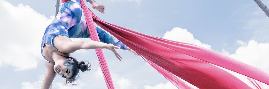 Aerial Silks, Aerial Dancer, Festival, Imagine Circus, Performer, Mari, Photo by Slater Mapp
