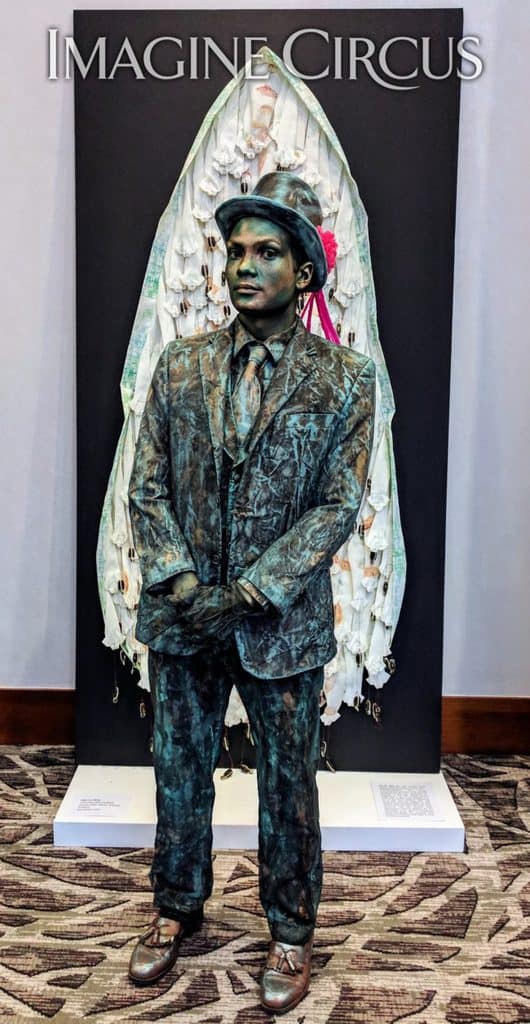 Living Statue, Patina Mannequin, VAE Gala, Imagine Circus, Performer, Ben