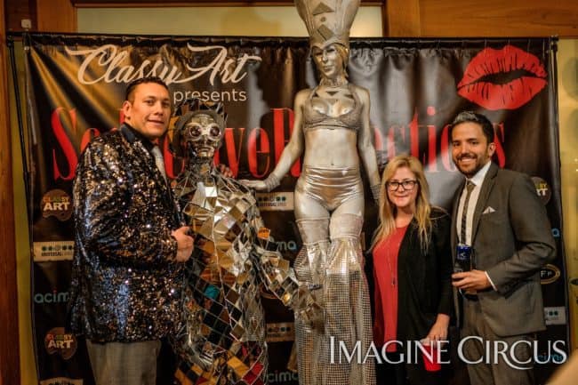 Mirror Man, Silver Stilt Walker Living Statue, Classy Art, Imagine Circus, Tain, Adrenaline, Photo by the Nixons Photography