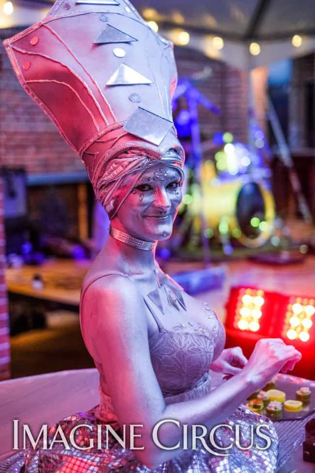 Silver Strolling Table, Performer, Classy Art, Imagine Circus, Azul, Photo by the Nixons Photography