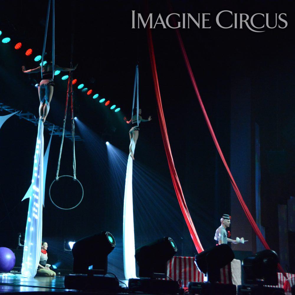 Aerial Silks, Diabolo, Stage-Show, Harrah's Casino, Cherokee, NC, Imagine Circus, Performers, Adam, Kaci, Liz, Photo by Susan Dipert Scott