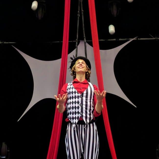 Juggler, Imagine Circus, Time With Tain, Performer