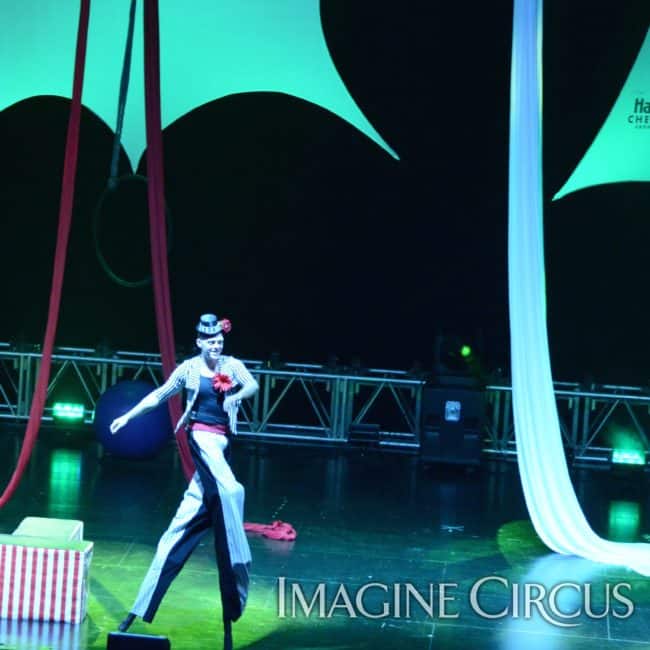 Stilt Walkers, Circus Stage Show, Harrahs Casino, Cherokee, NC, Imagine Circus, Performers, Kaci, Katie, Photo by Susan Dipert Scott