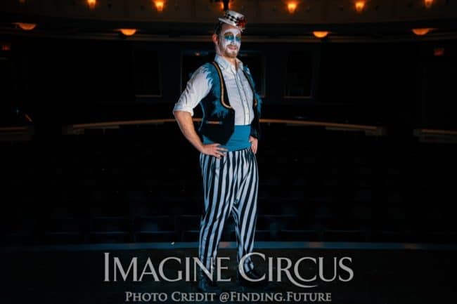 Juggler, Jon, Imagine Circus, Spartanburg, Oddball, Photo by Finding Future