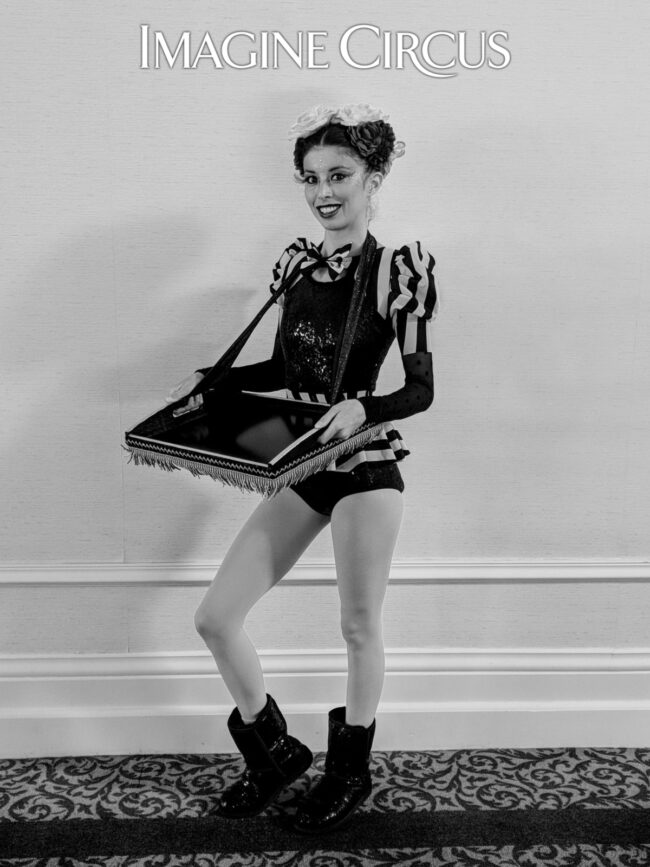 Imagine Circus, Big Top, Cigar Candy Tray, Performer