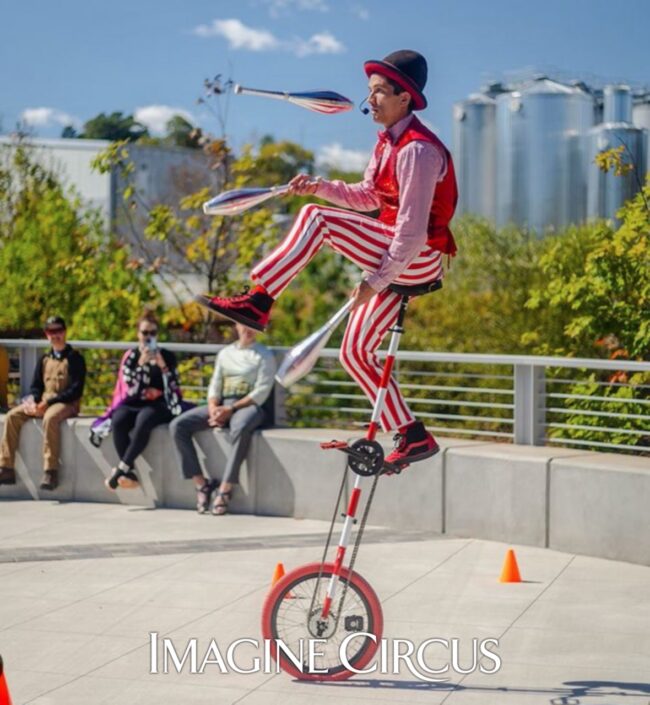 Imgine Circus, Unicyle, Juggler, Circus Performer