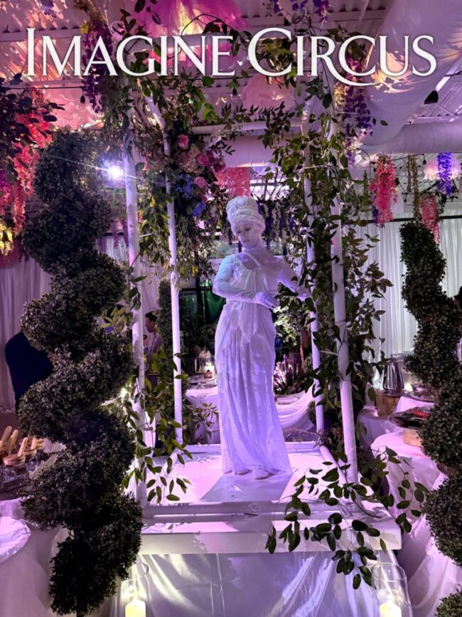 Imagine Circus Performers, Living Statues, White Staues, Garden Party